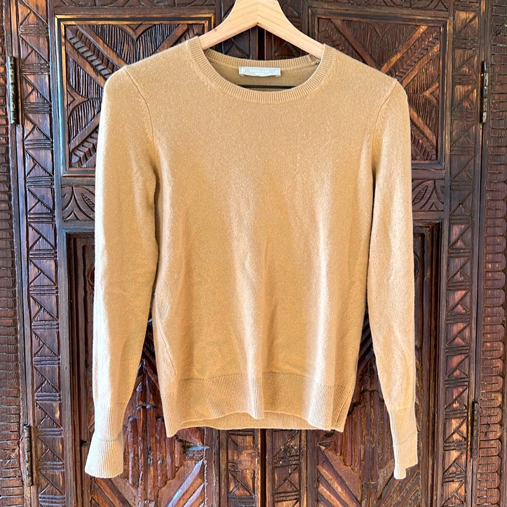 Everlane Cashmere Sweater